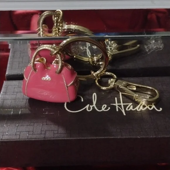 COLE HAAN Spotlight Enamel Pink 🩷 Weighted Keychain NWT - Picture 7 of 8